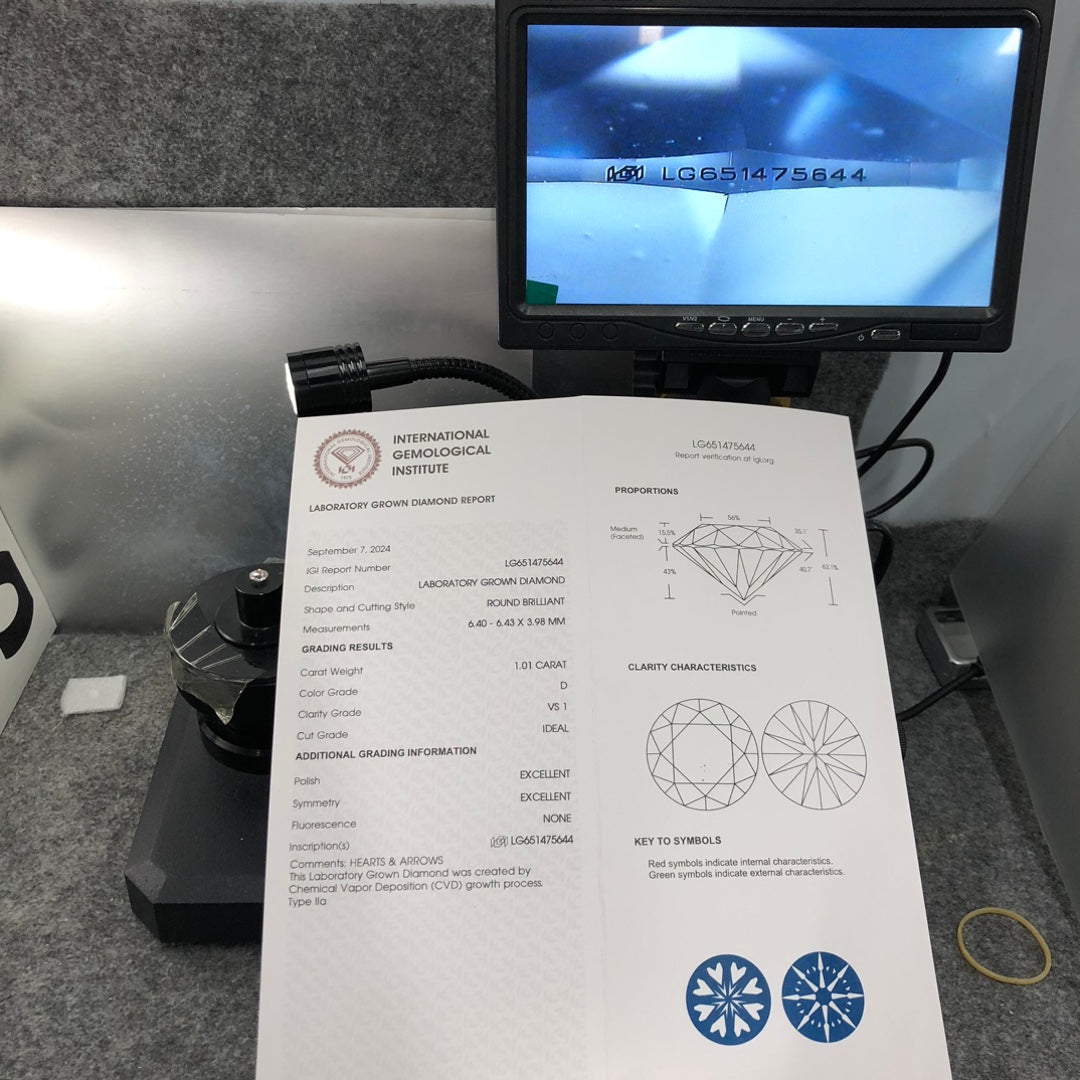1.01 Carat Lab Grown Diamond D VS1 IGI Certificate CVD Ideal 2EX
