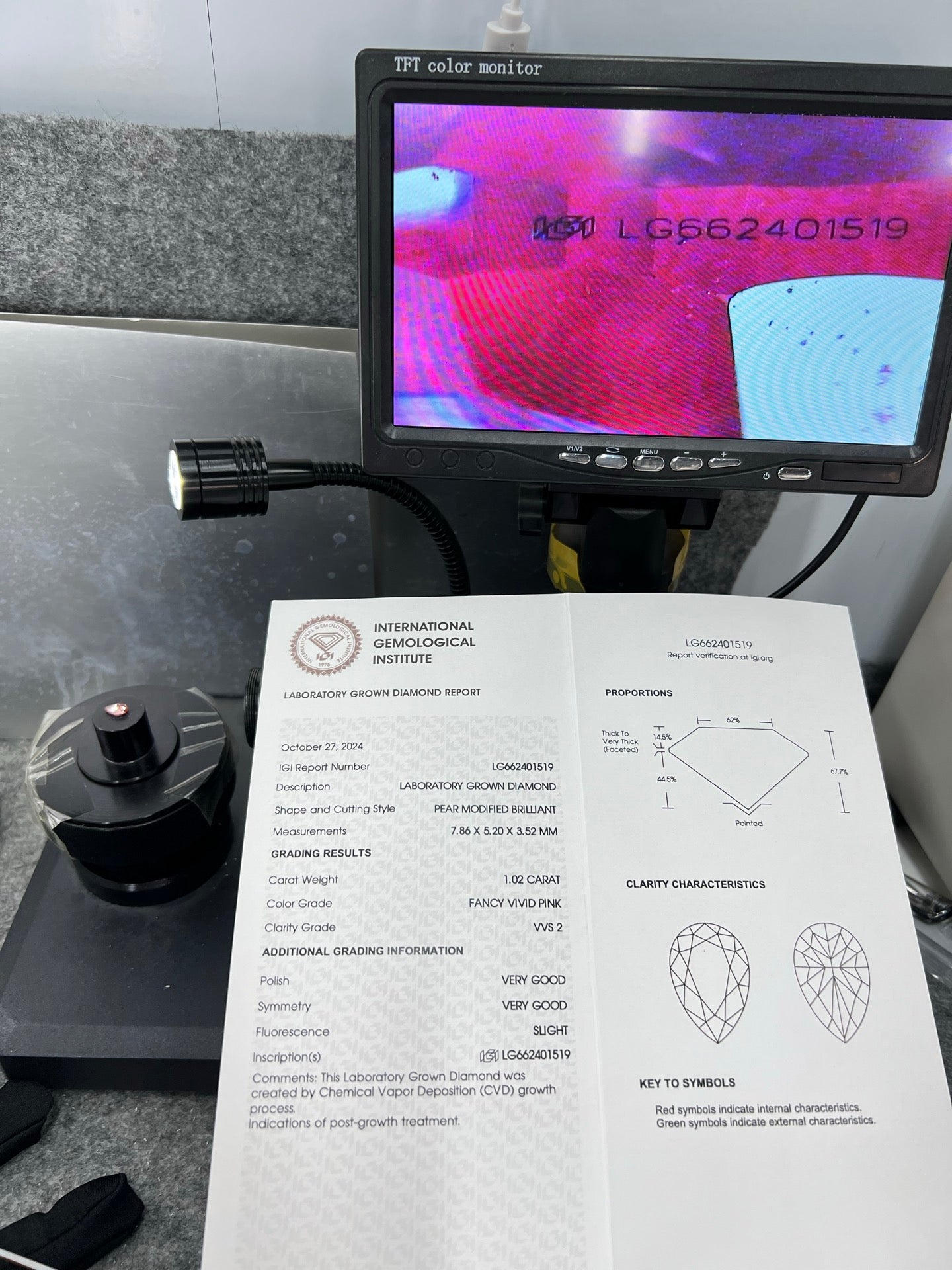 1.02 Carat Lab Grown Diamond Fancy Vivid Pink Pear Shape 2VG IGI Certified CVD VVS2