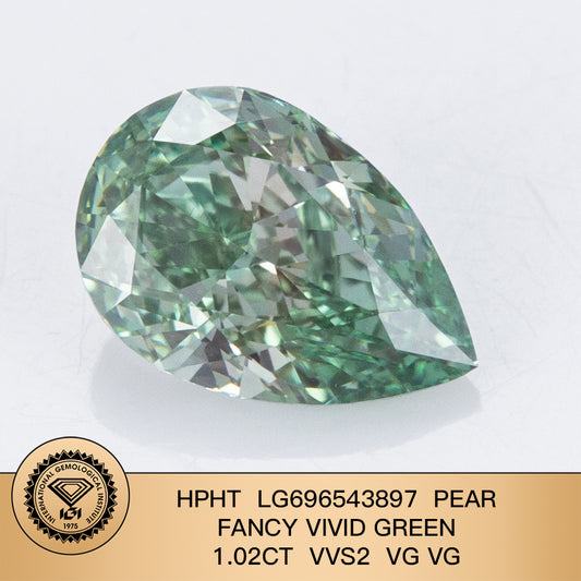1.02 Carat Lab Grown Pear Diamond Fancy Vivid Green VVS2 HPHT 2VG