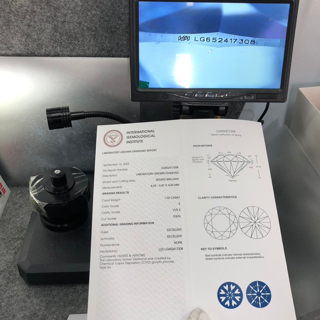 1.03 Carat Lab Grown Diamond VVS2 IGI E CVD N Ideal 2EX Cut