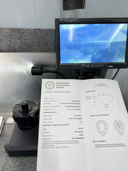 1.04 Carat Lab Grown Diamond Fancy Vivid Green Pear Shape VG Good IGI Certified HPHT