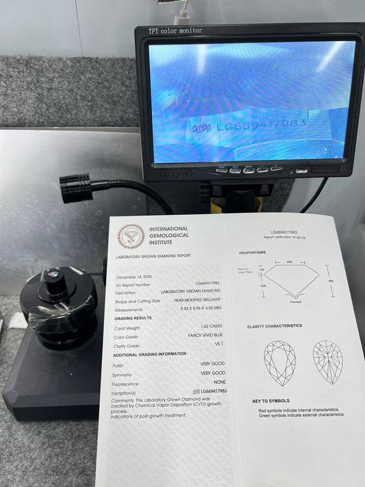 1.62 Carat Lab Grown Pear Diamond Fancy Vivid Blue VS1 CVD 2VG