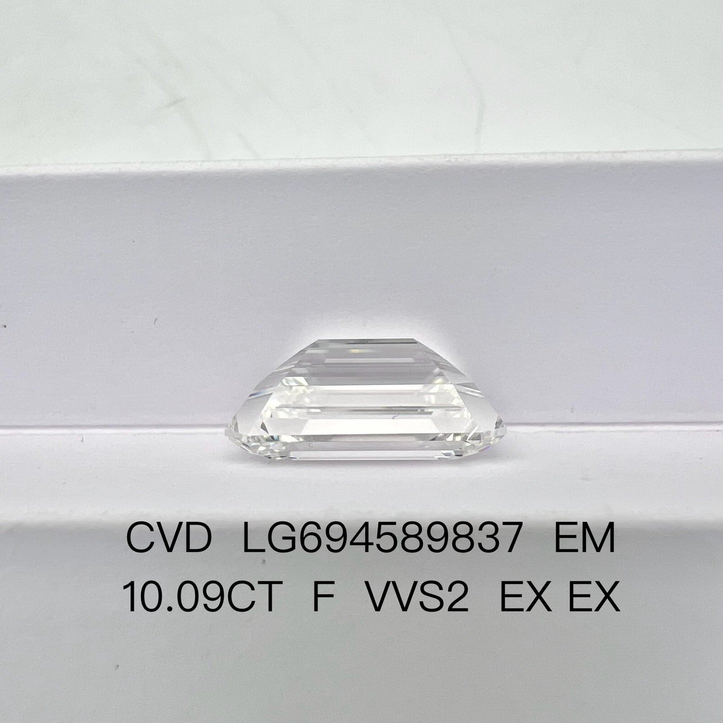 10.09 Carat IGI Certificate Lab Grown Emerald Diamond F VVS2 2EX CVD