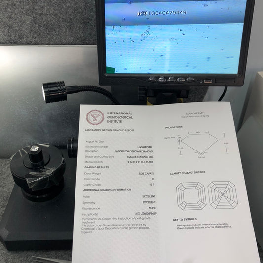 5.26 Carat Lab Grown Diamond D VS1 Square Emerald 2EX CVD Wholesale