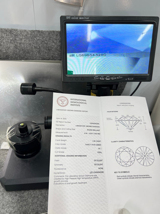 ID 2EX HPHT 1.00 Carat Lab Grown Round Diamond Fancy Vivid Green VS1 IGI Certified