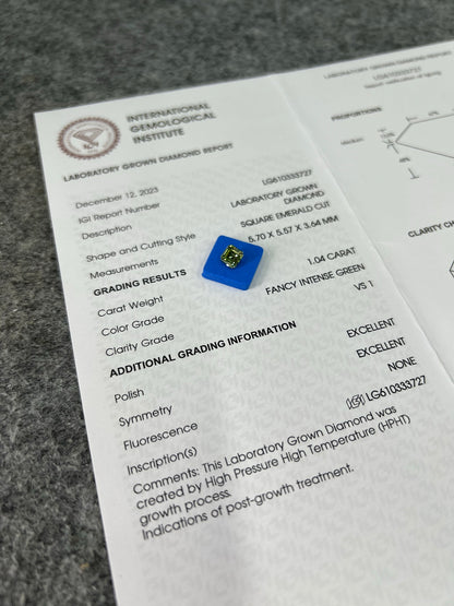 Diamant de laboratoire de 1,04 carat, vert intense fantaisie VS1 2EX HPHT, forme émeraude carrée 