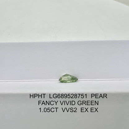 Diamant poire de 1,05 carat, cultivé en laboratoire, vert vif fantaisie VVS2 HPHT 2EX 