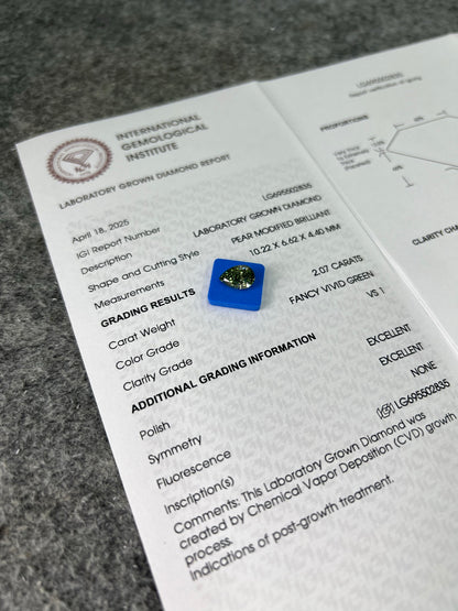 Diamant poire de 2,07 carats, cultivé en laboratoire, vert vif fantaisie, VS1 2EX CVD 