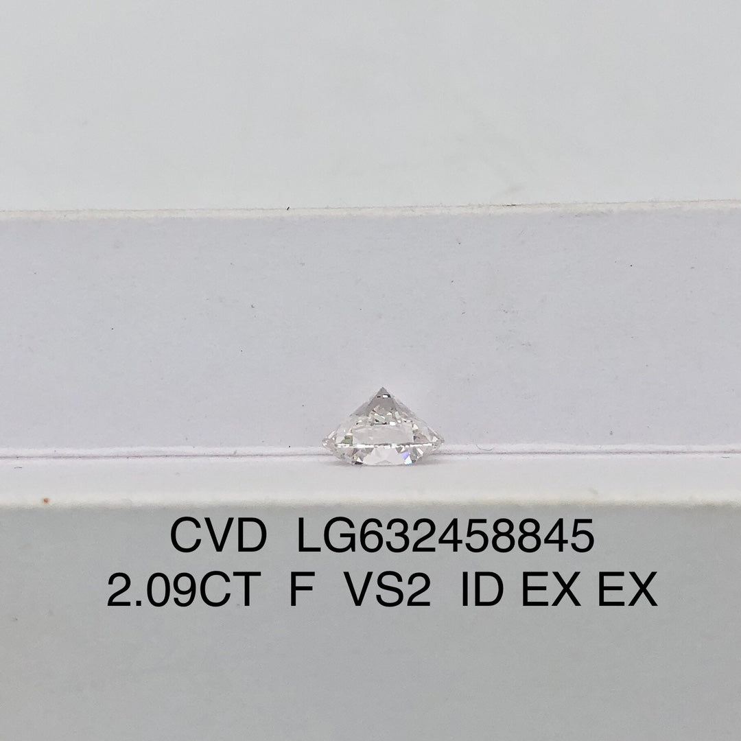 Diamant de laboratoire certifié IGI de 2,09 carats F VS2 ID 2EX CVD 