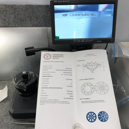 Diamant synthétique de laboratoire de 3,00 carats E VS1 3EX CVD rond certifié IGI 