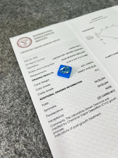 Diamant synthétique de 4,01 carats, taille poire, bleu vif fantaisie VS2 CVD 2EX 