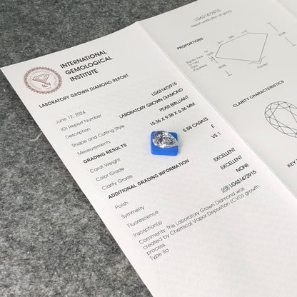 Diamant de laboratoire de 5,58 carats en forme de poire 2EX certifié IGI CVD E VS1 