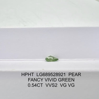 Lab Grown Diamond Fancy Vivid Green Pear 0.54 Carat 2VG HPHT VVS2 IGI Certified