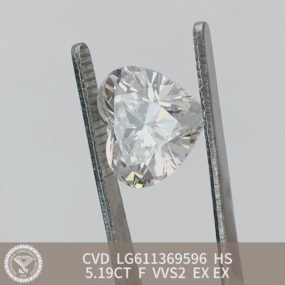 Diamant de laboratoire de 5,19 carats en forme de cœur 2EX certifié IGI CVD VVS2 F 